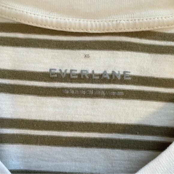 Everlane Long Sleeve Box Cut Pocket Tee Olive Green Tan Striped Shirt Size XS - Picture 5 of 10